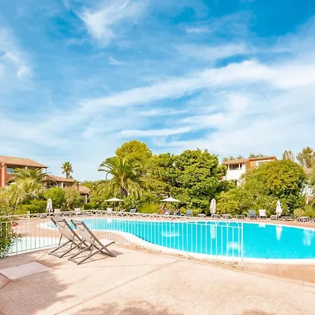 Apartmanhotel Pierre & Le Hameau De La Pinede